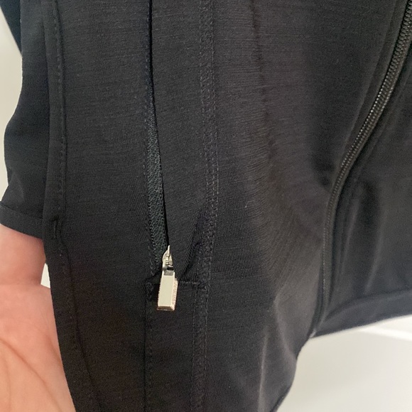 ATHLETA Black Active Hoddie XS - Picture 3 of 7